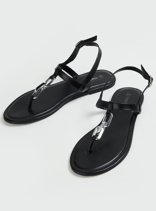 Women Chain Detailed T-Strap Flat Sandals