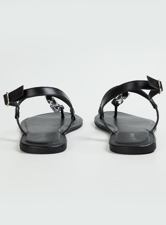Women Chain Detailed T-Strap Flat Sandals