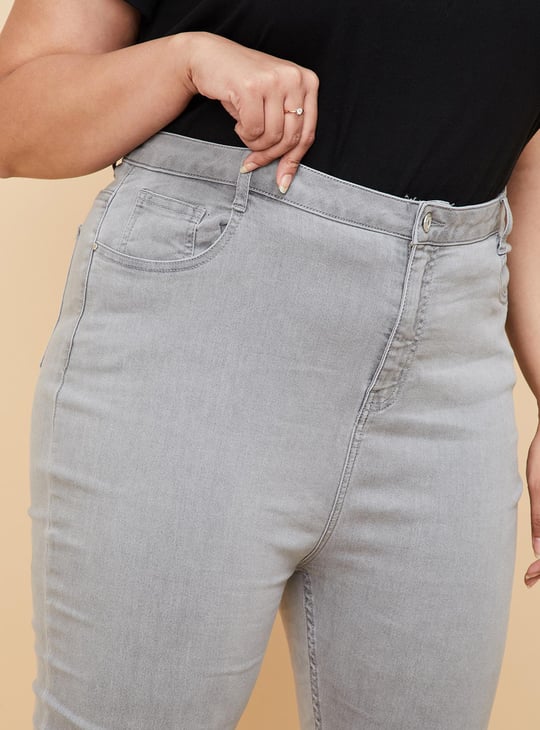 Women Washed Crop Slim Fit Jeans