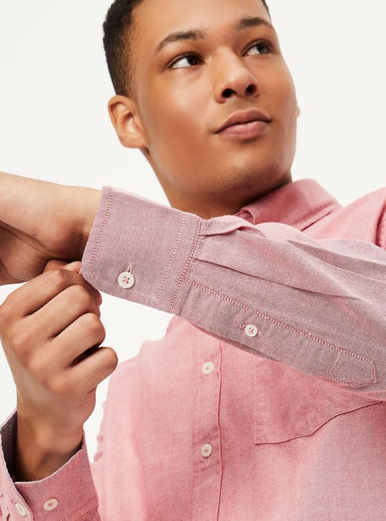 Men Solid Regular Fit Casual Shirt
