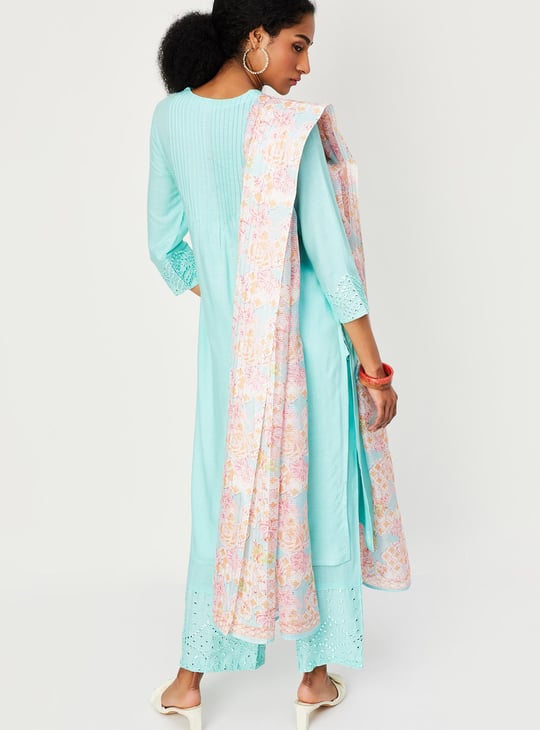 Women Embellished Round Neck Straight Kurta Set