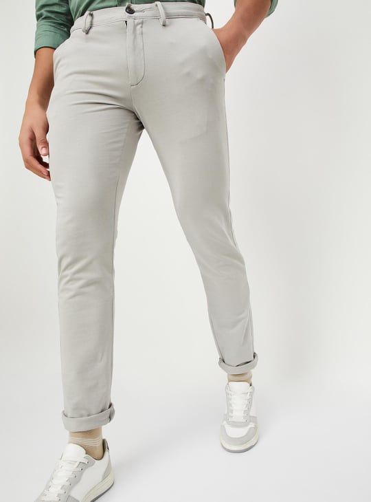 Men Slim Fit Solid Stretch Chinos