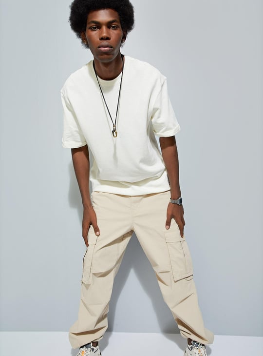 URB_N Men Oversized Textured T-shirt