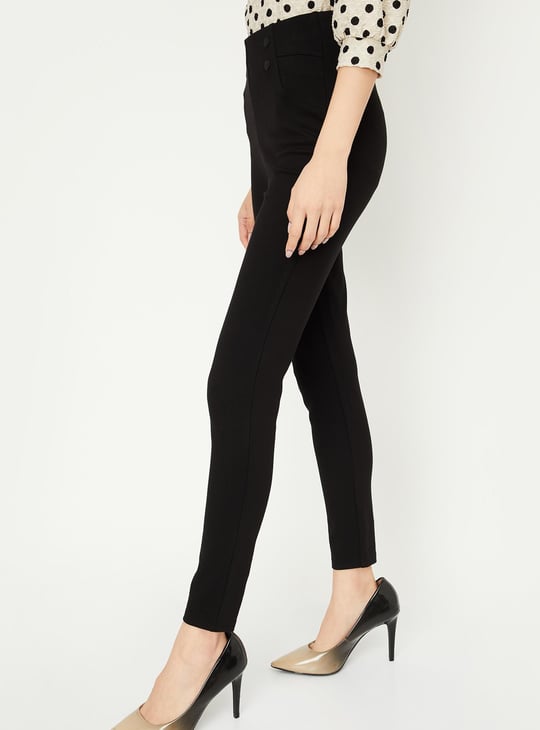 Women Solid Button Accent Treggings