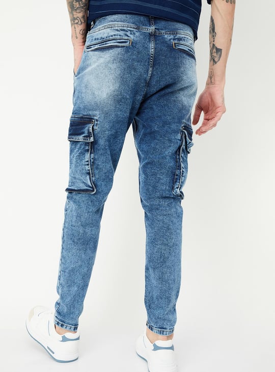 Men Carrot Fit Washed Cargo Jeans