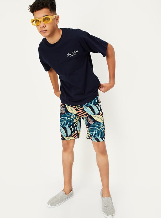 Boys Solid Drop Shoulder T-shirt