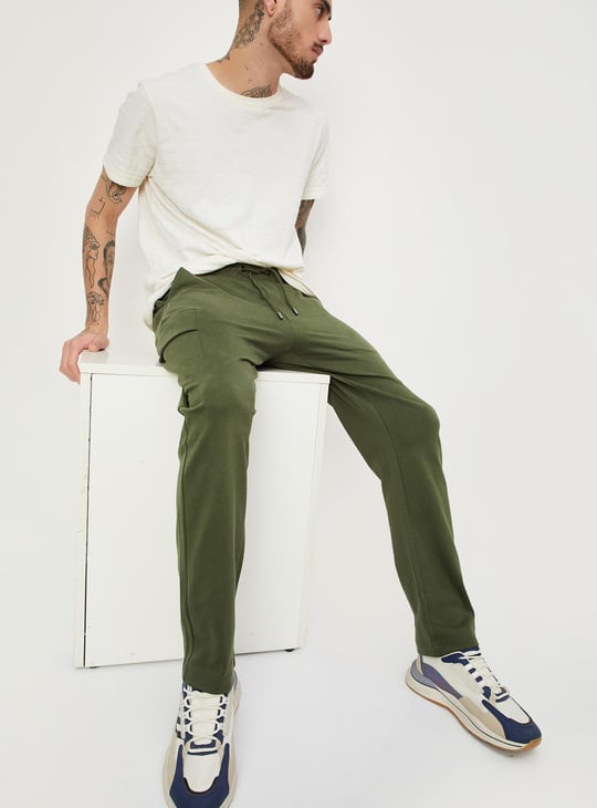 Men Solid Cargo Track Pants