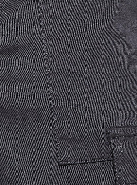 URB_N Men Relaxed Fit Cargo Trousers