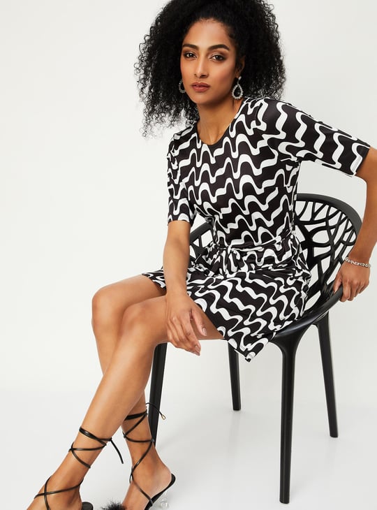 Women Printed Shift Dress