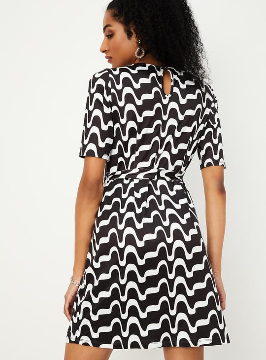 Women Printed Shift Dress
