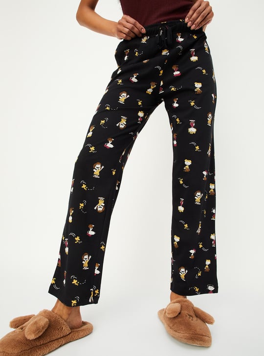 Women Peanuts Snoopy Printed Pyjamas