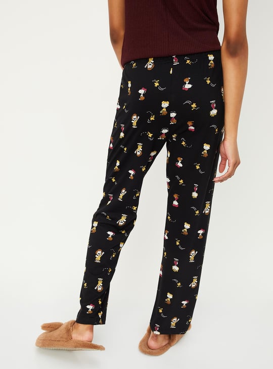 Women Peanuts Snoopy Printed Pyjamas