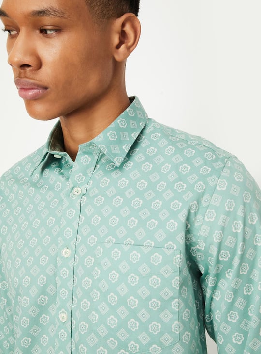 Men Printed Regular Fit Casual Shirt
