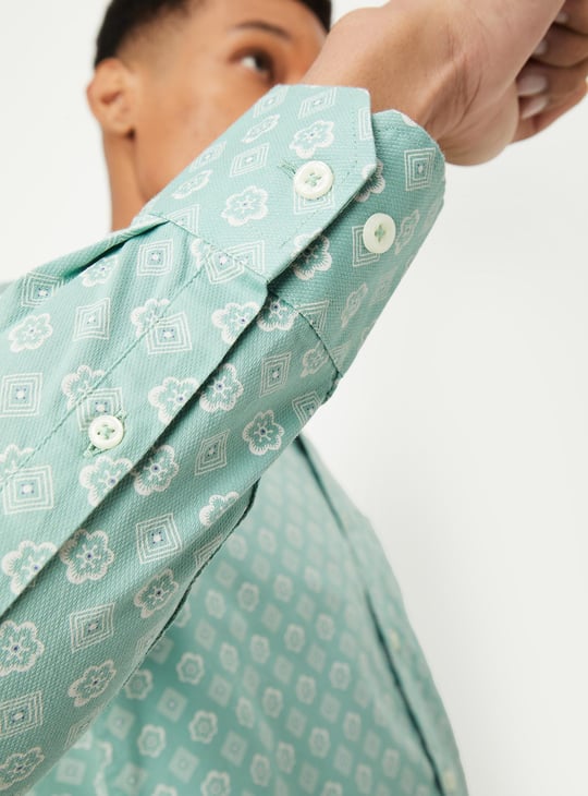 Men Printed Regular Fit Casual Shirt