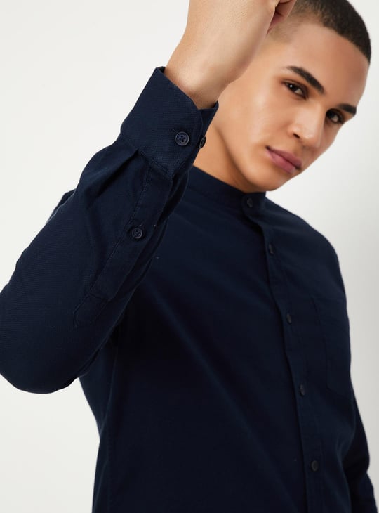 Men Solid Mandarin Collar Regular Fit Casual Shirt