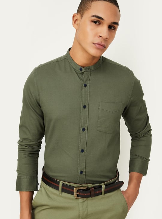 Men Solid Mandarin Collar Regular Fit Casual Shirt