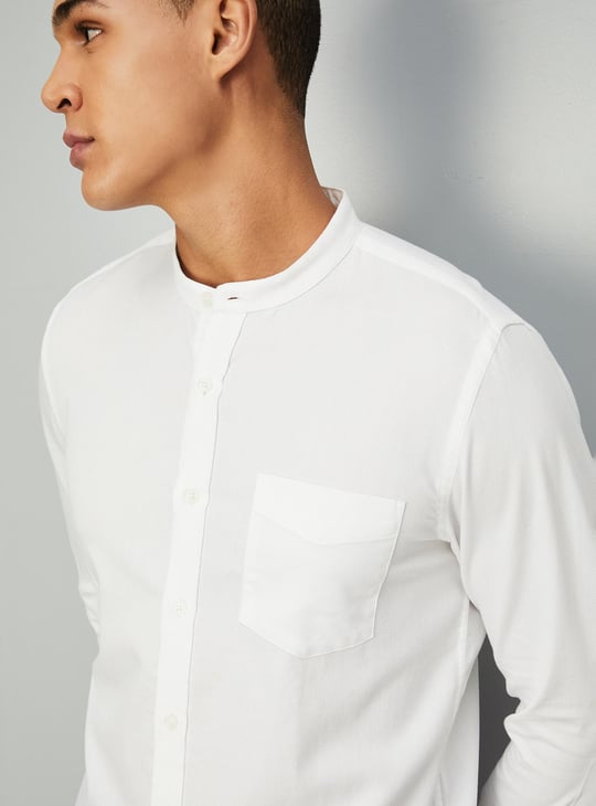 Men Solid Mandarin Collar Regular Fit Casual Shirt