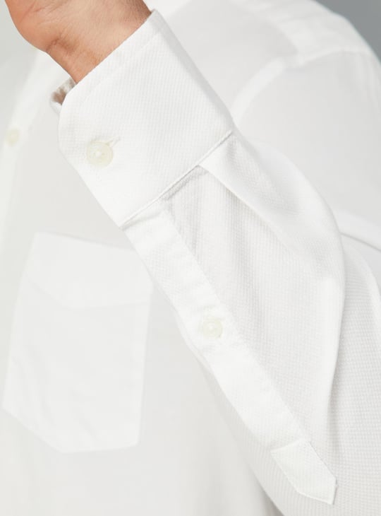 Men Solid Mandarin Collar Regular Fit Casual Shirt