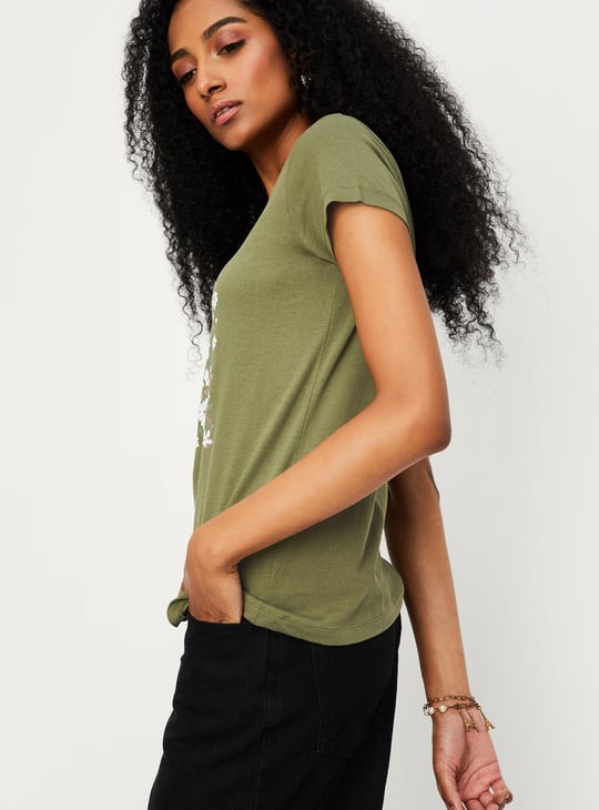 Women Graphic T-shirt