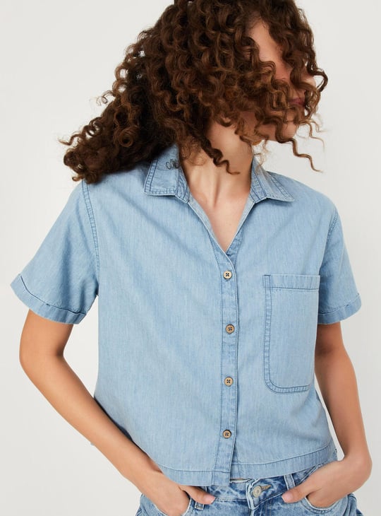 Women Solid Cropped Denim Shirt