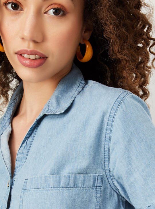 Women Solid Cropped Denim Shirt