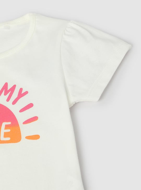 Girls Graphic Printed T-shirt