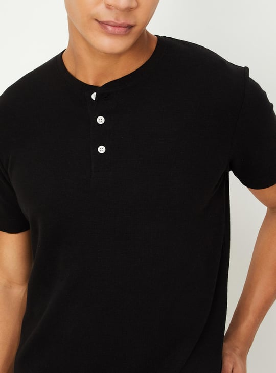 Men Knit Henley T-shirt