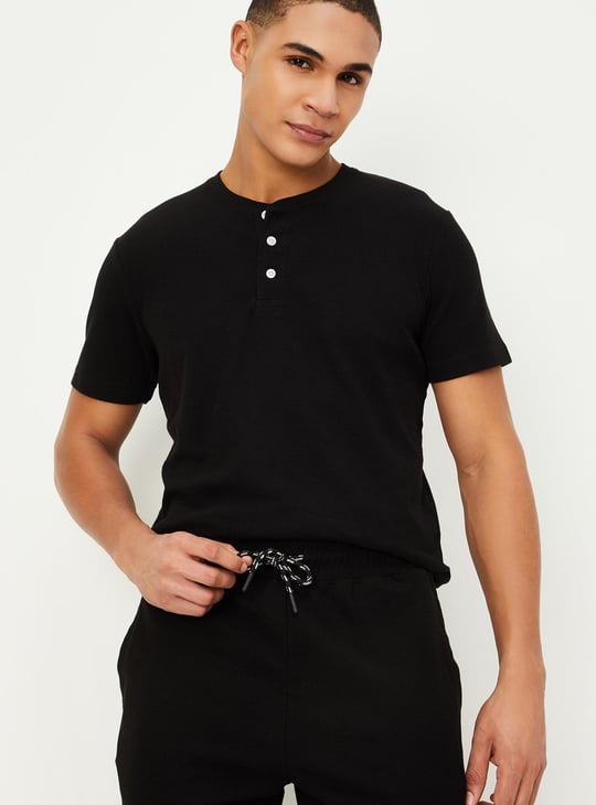 Men Knit Henley T-shirt
