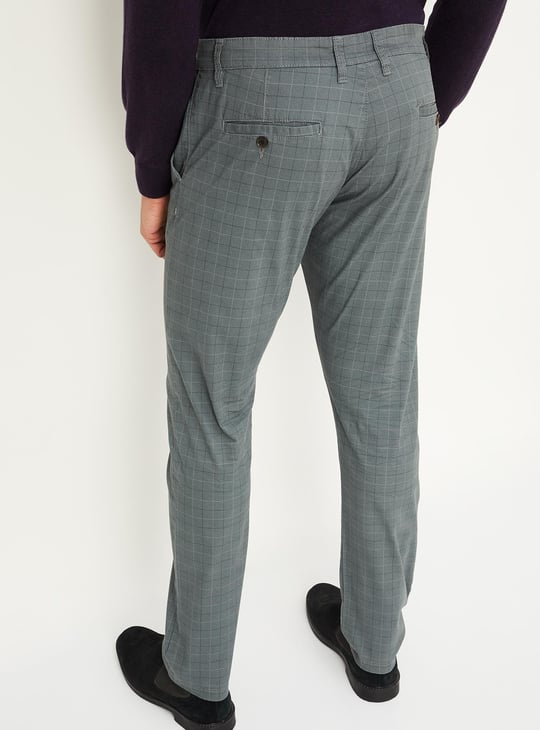 Men Checked Carrot Fit Stretch Chinos
