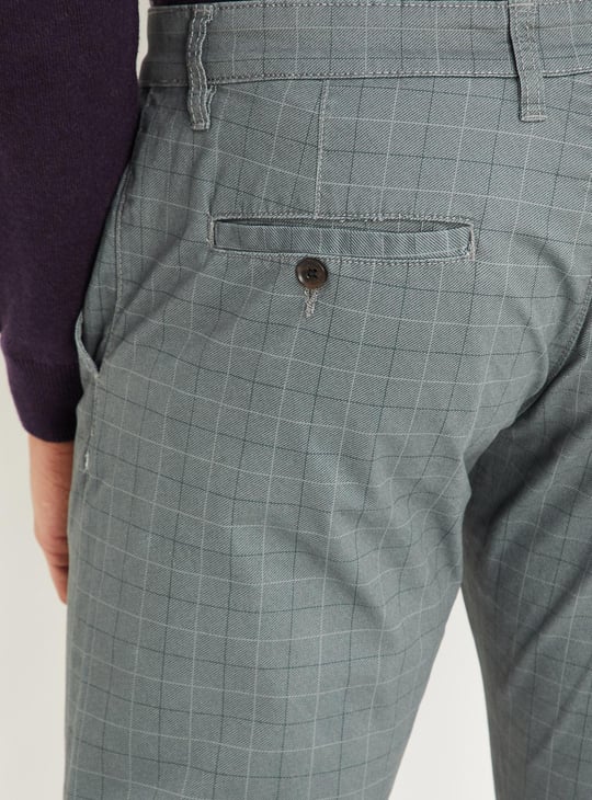 Men Checked Carrot Fit Stretch Chinos