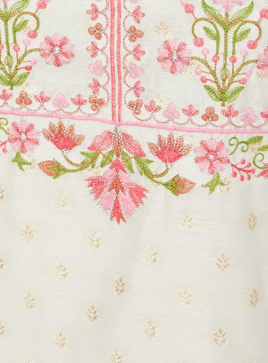 Women Embroidered Kurta Set with Dupatta