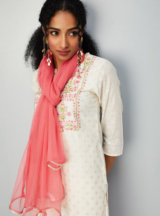 Women Embroidered Kurta Set with Dupatta