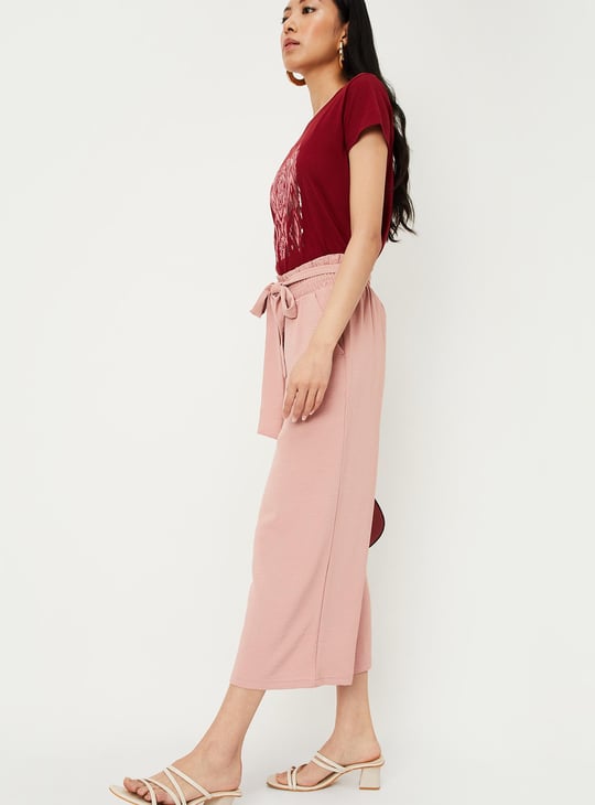 Women Textured Wide Leg Crop Trousers
