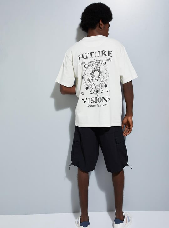 URB_N Men Relaxed Fit Back Graphic T-shirt