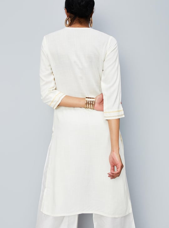 Women Embroidered Yoke Kurta with Pocket