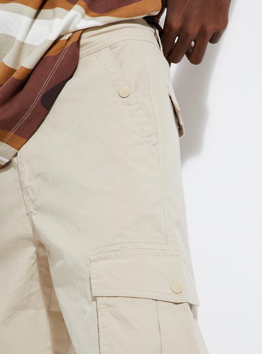 URB_N Men Loose Fit Parachute Cargo Pants