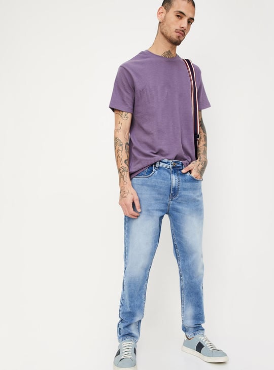 Men Stonewashed Carrot Fit Jeans
