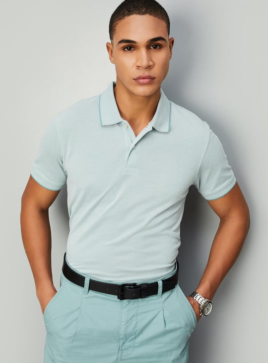 Men Solid Slim Fit Polo T-shirt