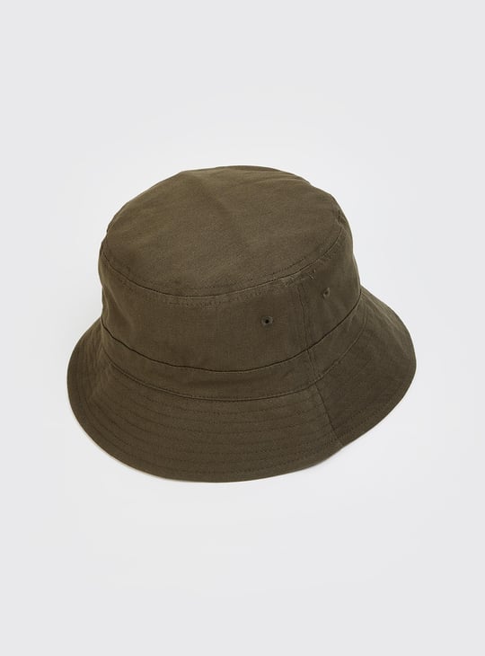 Men Textured Bucket Cap