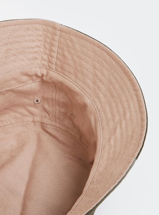 Men Textured Bucket Cap