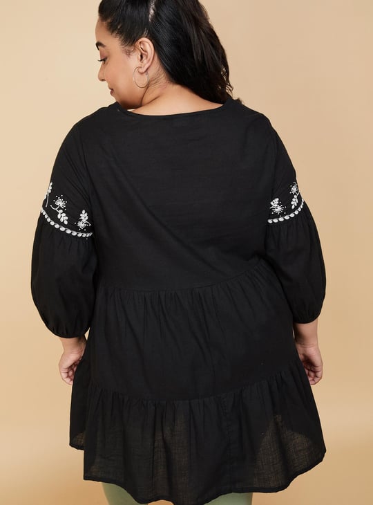 Women Embroidered Tiered Tunic