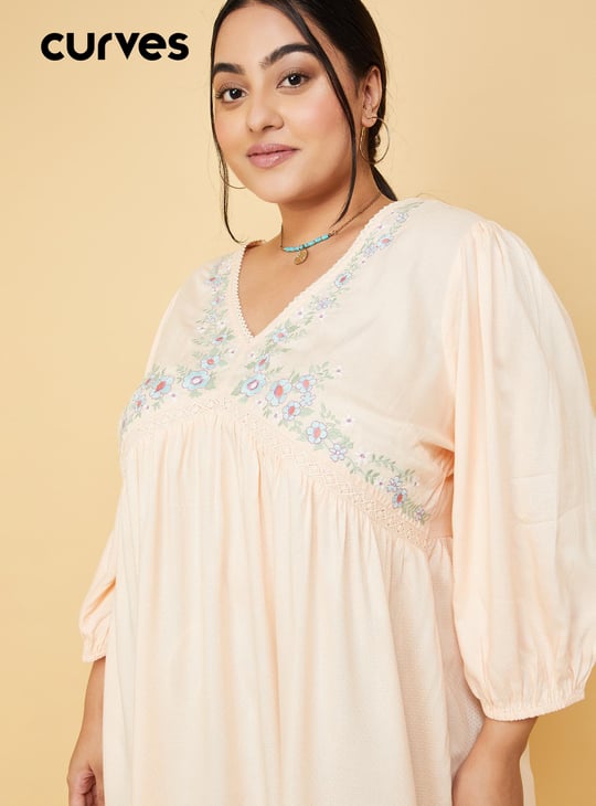 Women Embroidered V-Neck Tunic