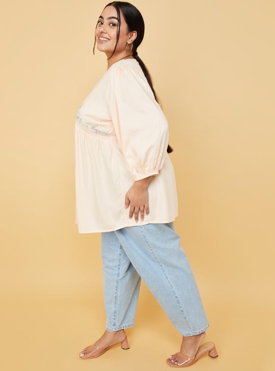 Women Embroidered V-Neck Tunic