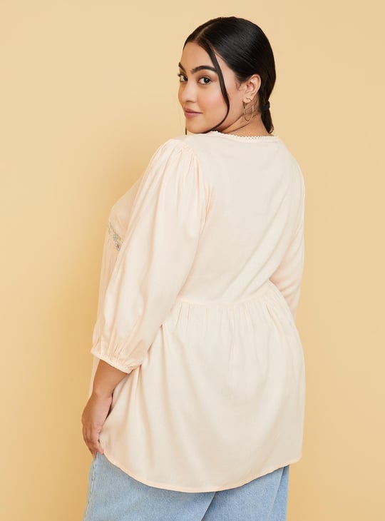 Women Embroidered V-Neck Tunic