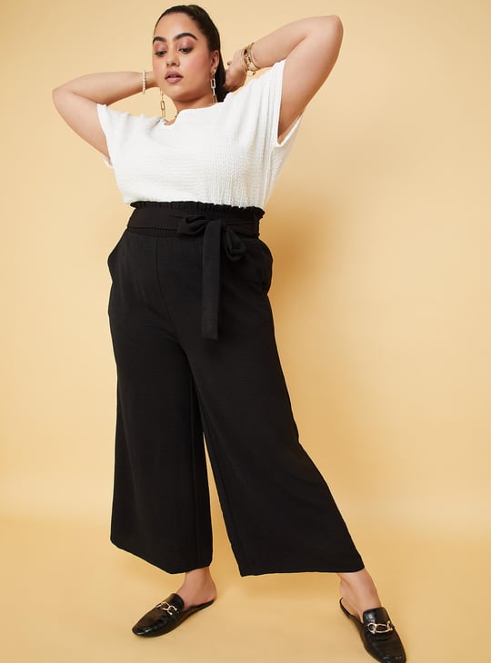 Women Textured Wide Leg Crop Trousers