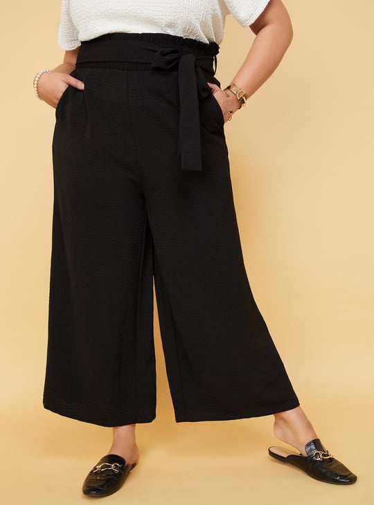 Women Textured Wide Leg Crop Trousers