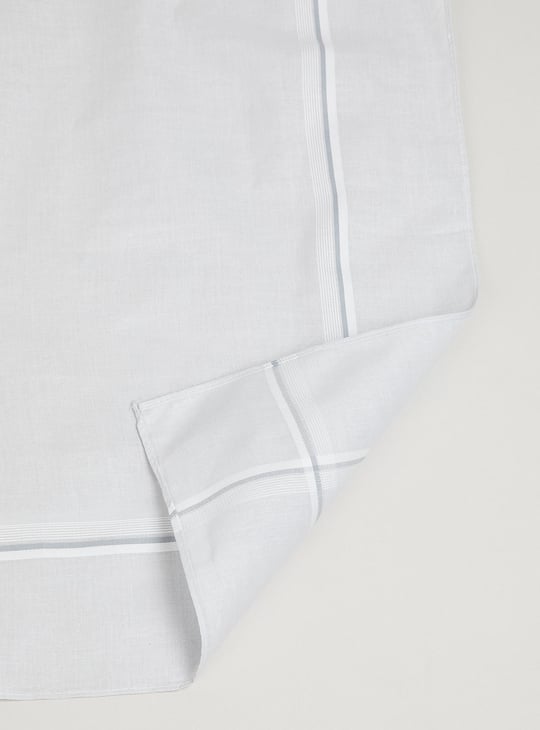 Men Solid Handkerchief- Pack of 3