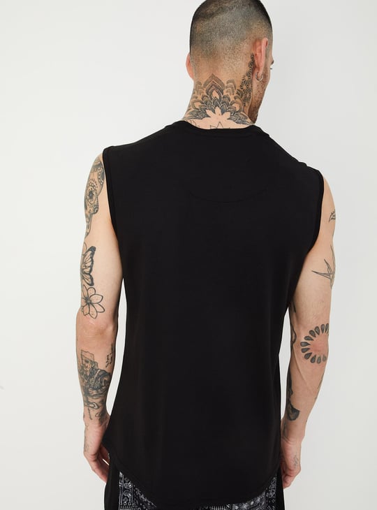 Men Solid Sleeveless T-shirt