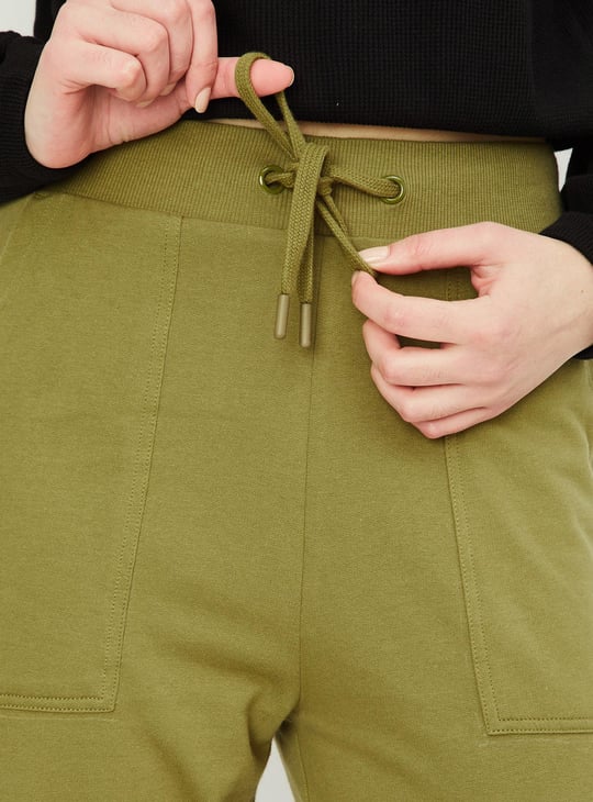 Women Solid Cargo Track Pants