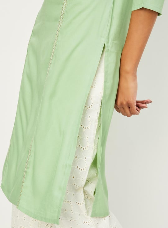 Women Embroidered Kurta with Pocket